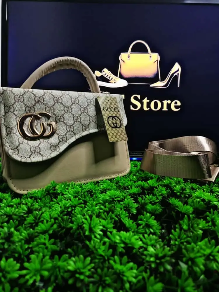 حقيبة Gucci GG الكلاسيكية الفاخرة ✨