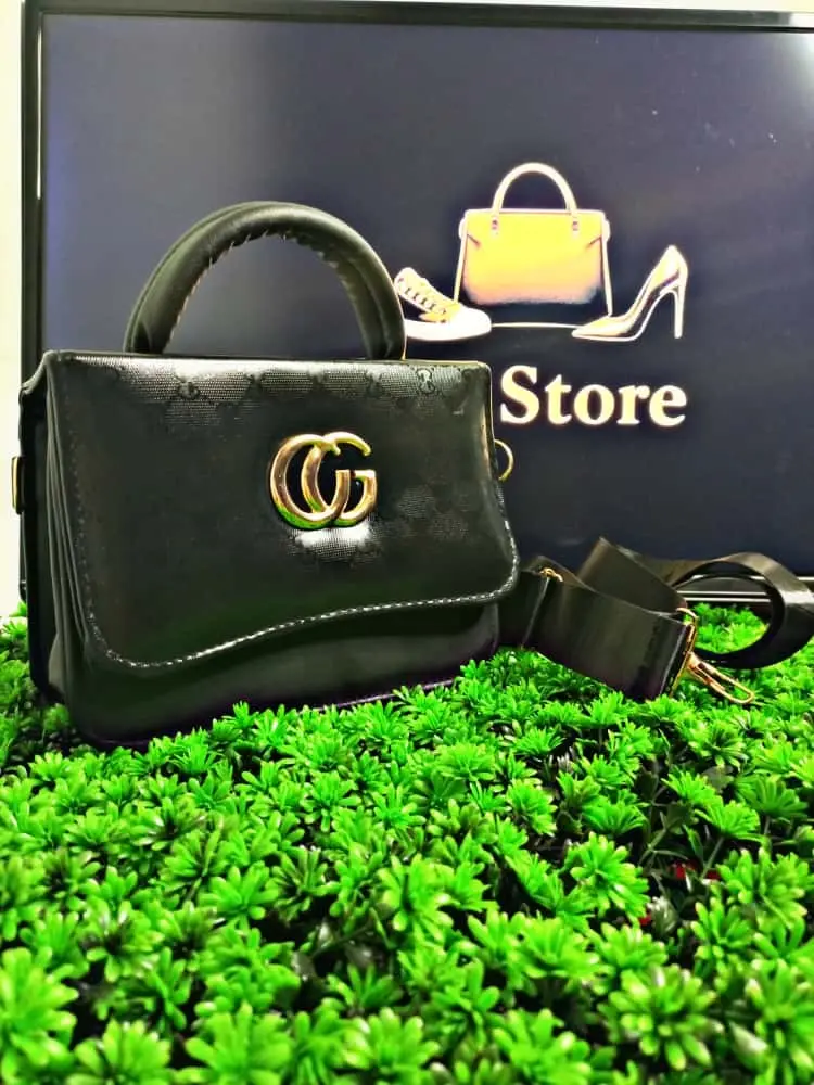 حقيبة Gucci GG الكلاسيكية الفاخرة ✨